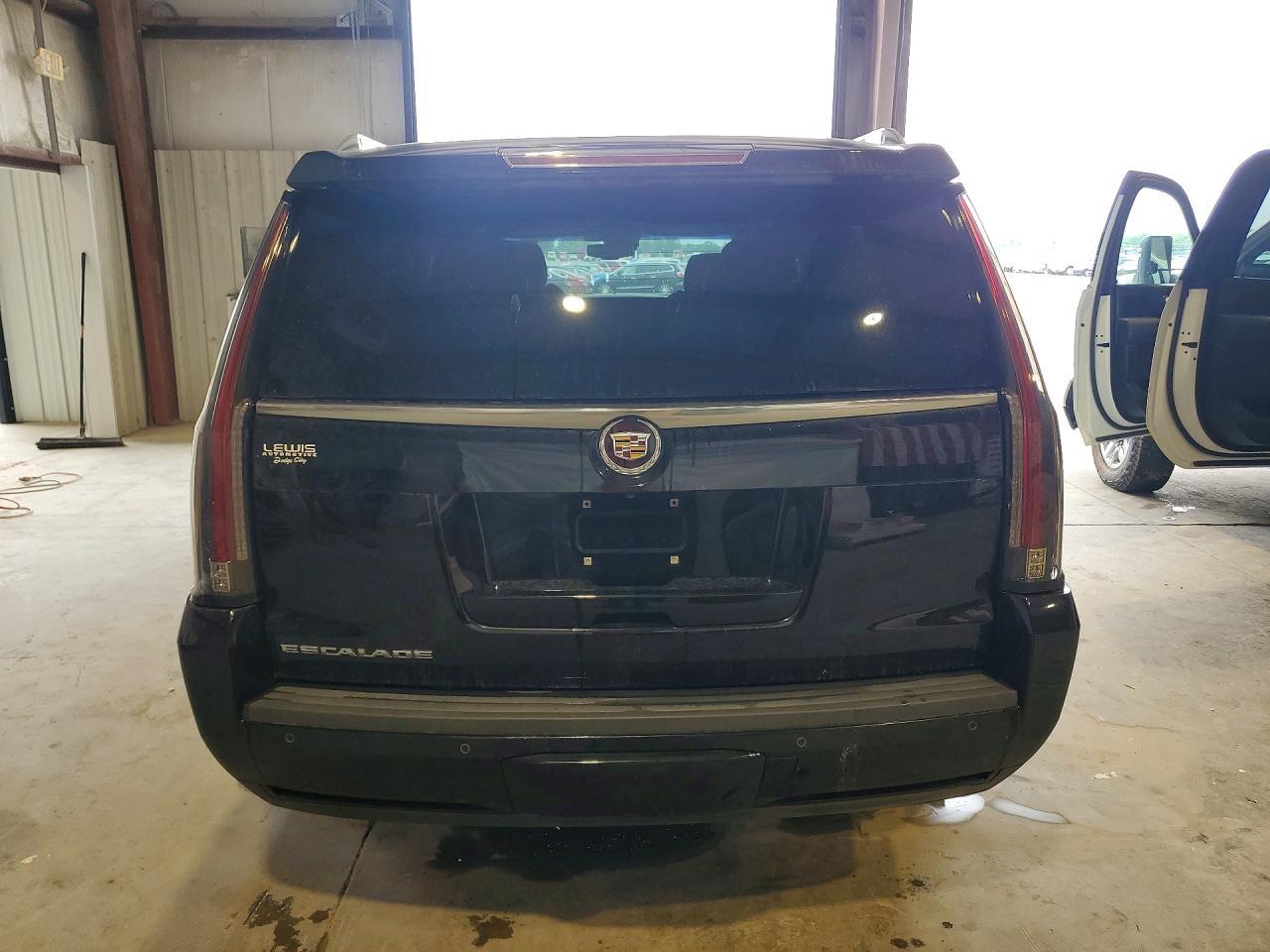 2015 CADILLAC ESCALADE