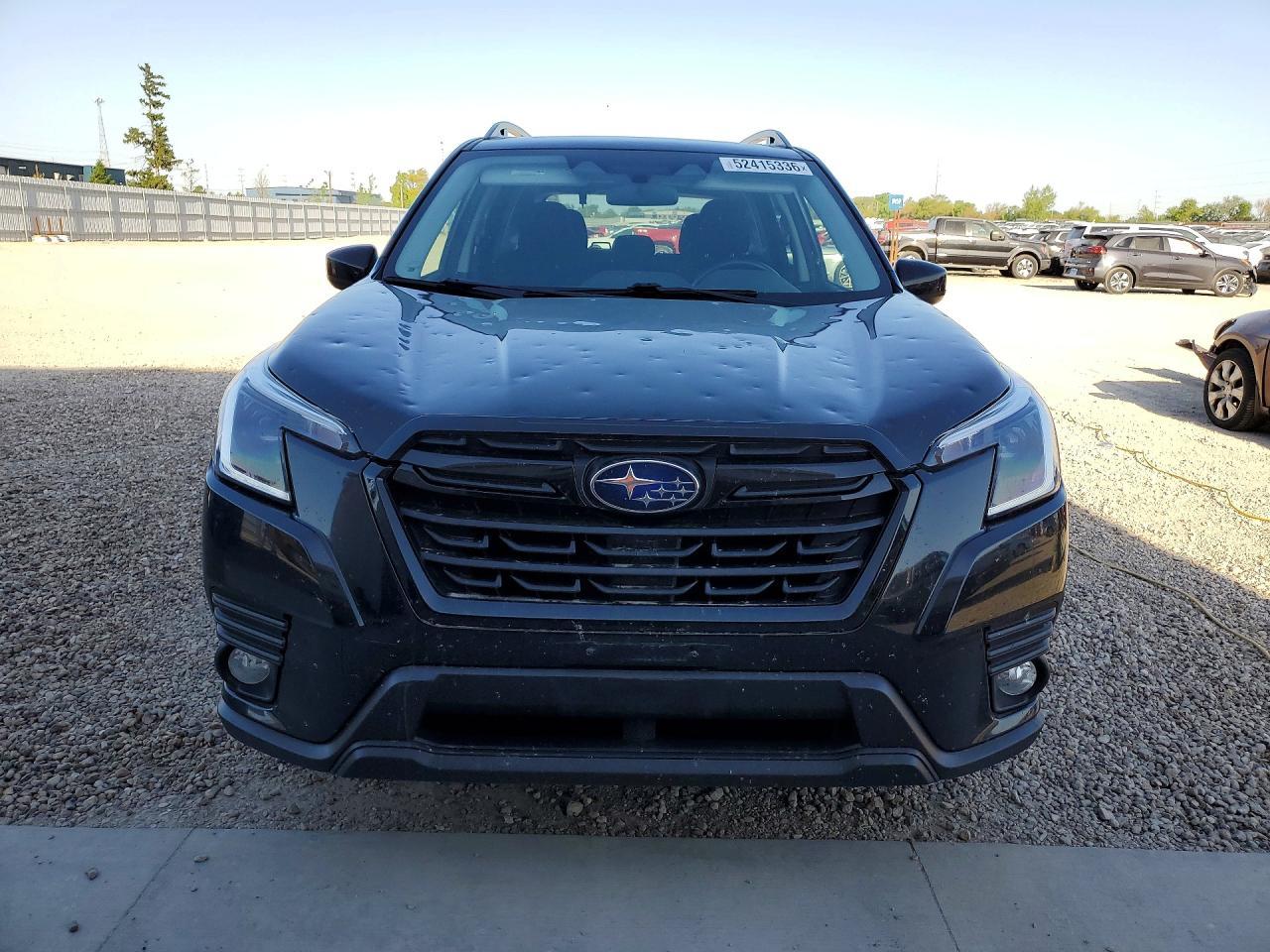 2022 SUBARU FORESTER