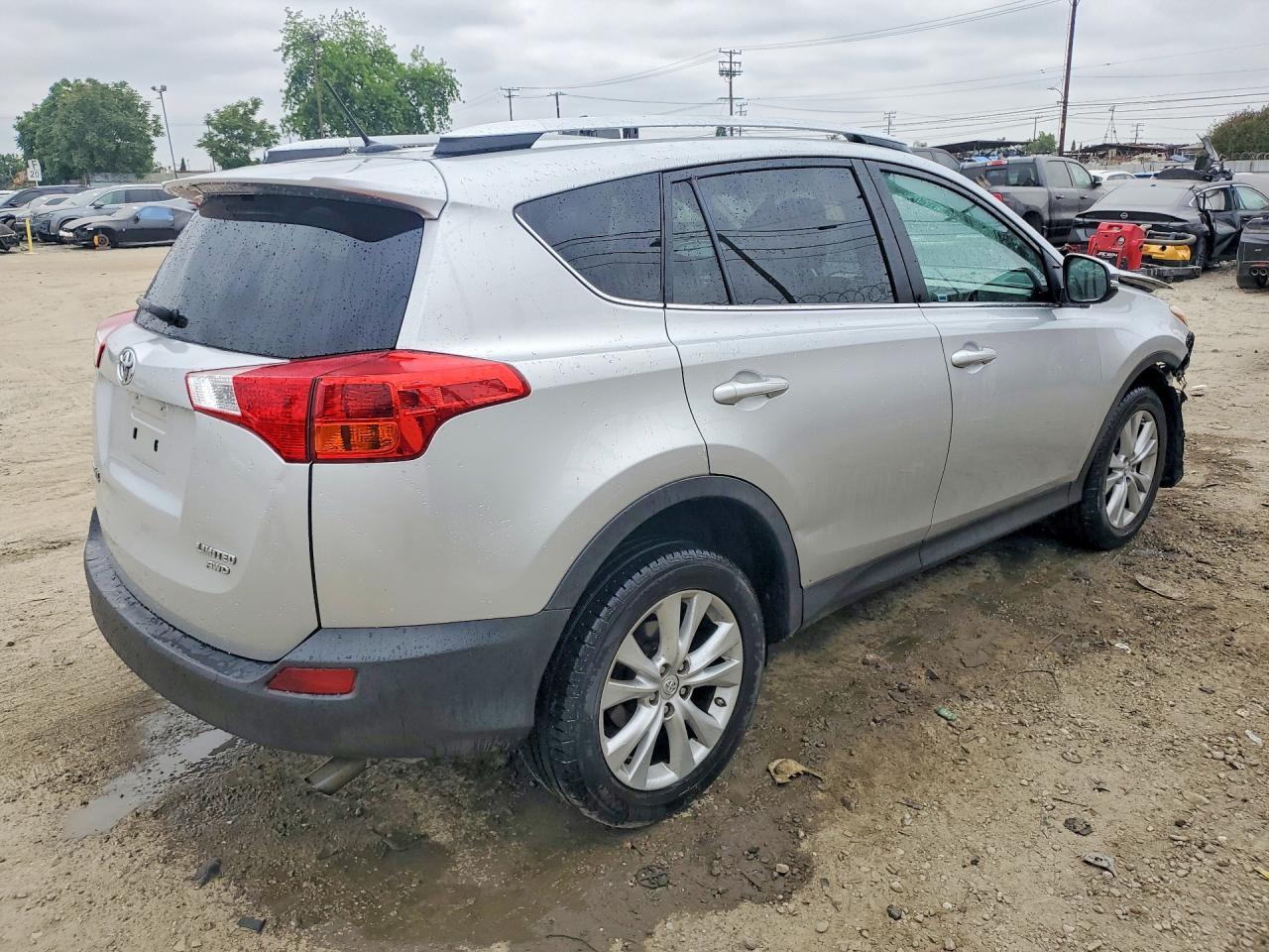 2013 TOYOTA RAV4