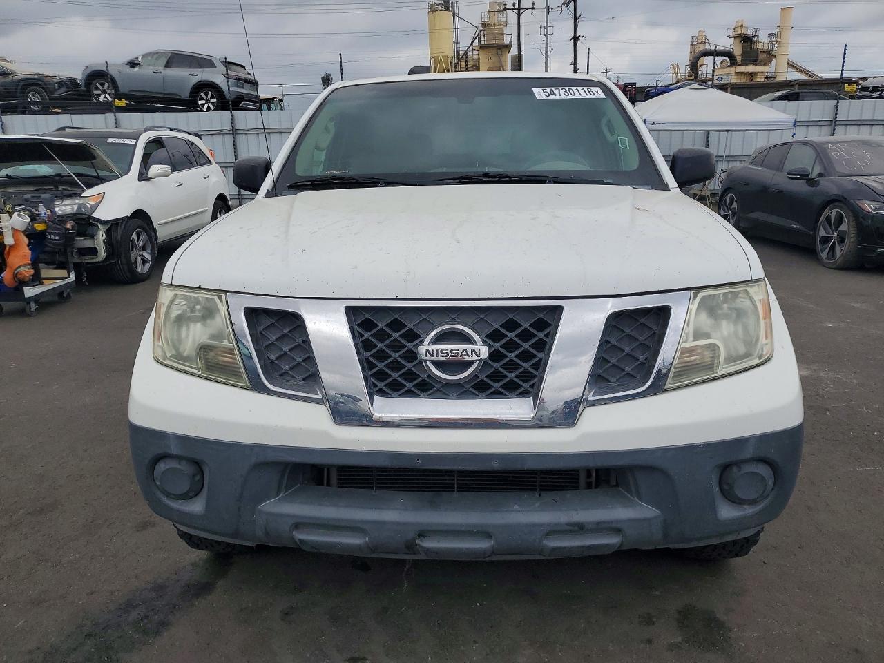 2016 NISSAN Frontier