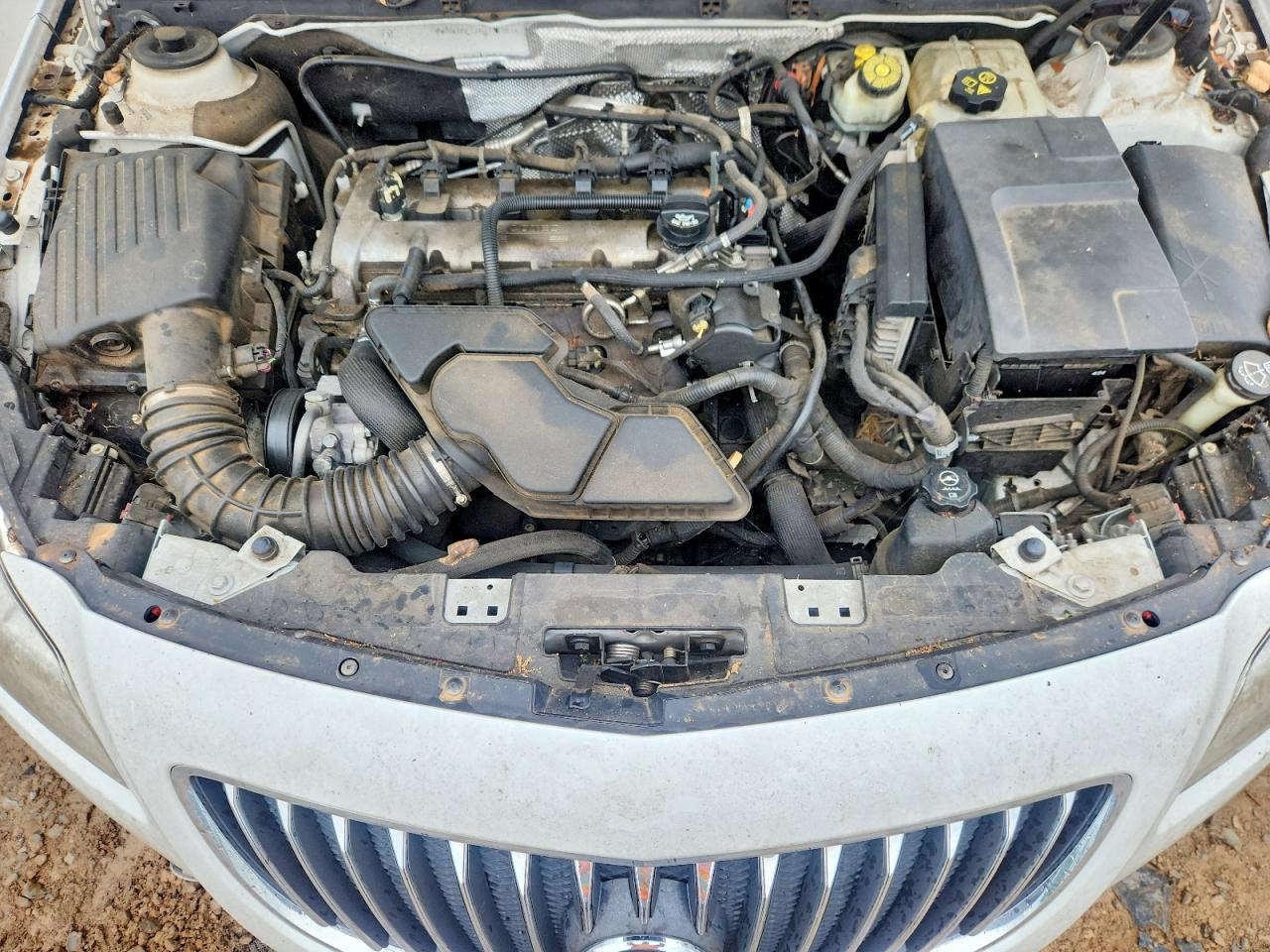 2011 BUICK Regal
