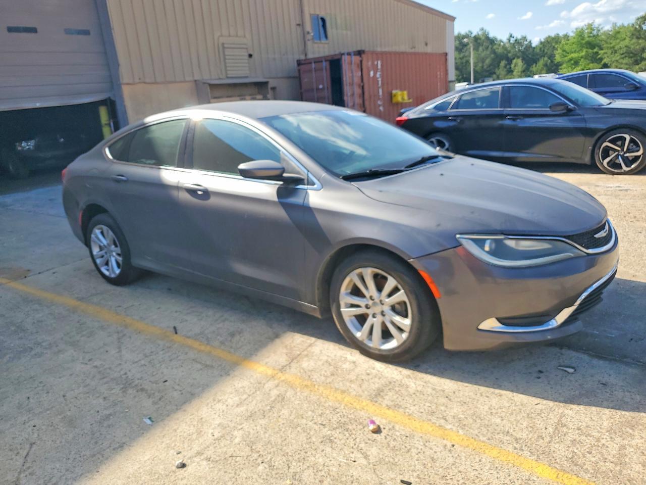2015 CHRYSLER 200