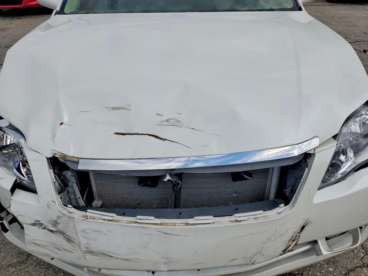 2006 TOYOTA Avalon