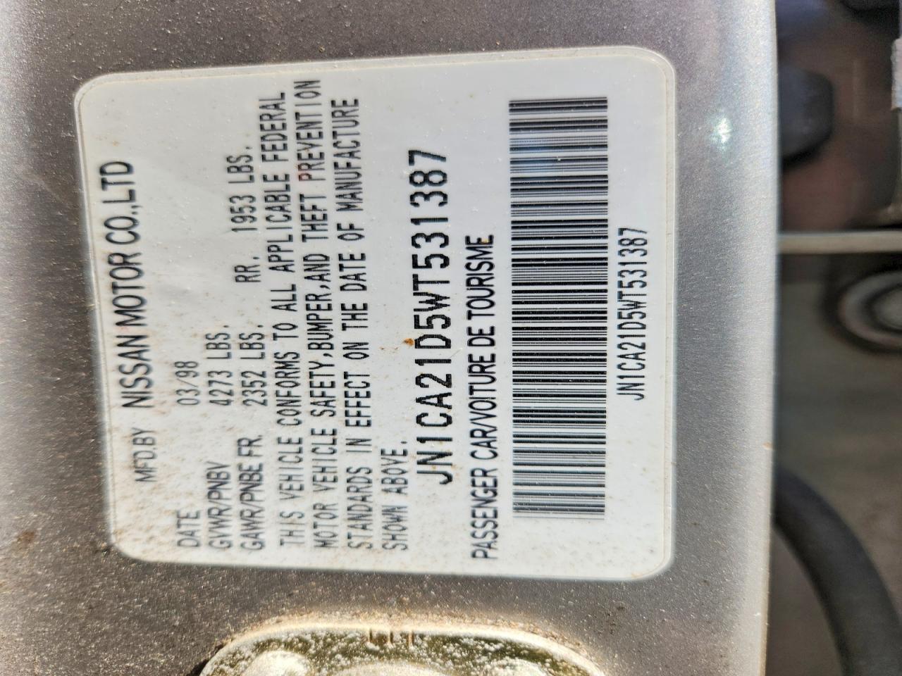 1998 NISSAN Maxima