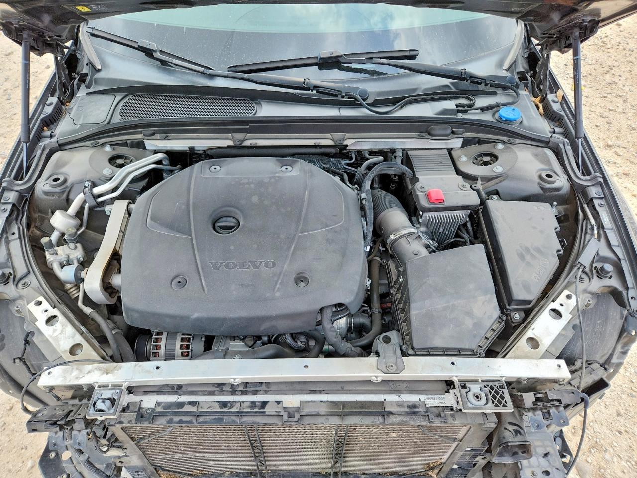 2020 VOLVO S60