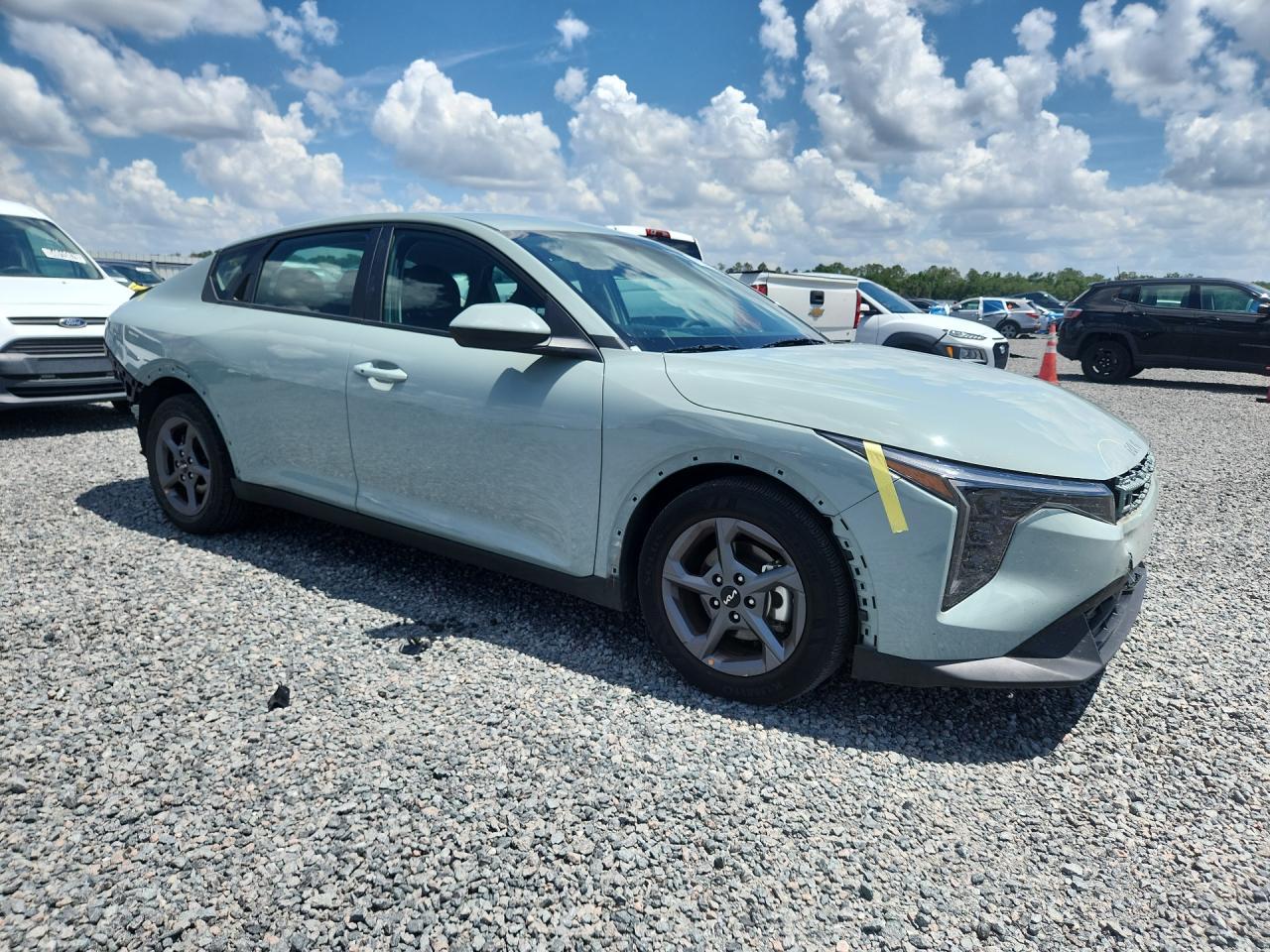2025 KIA K4