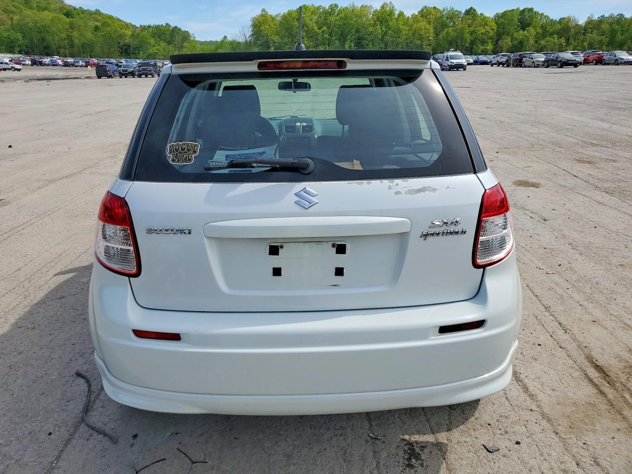 2013 SUZUKI SX4