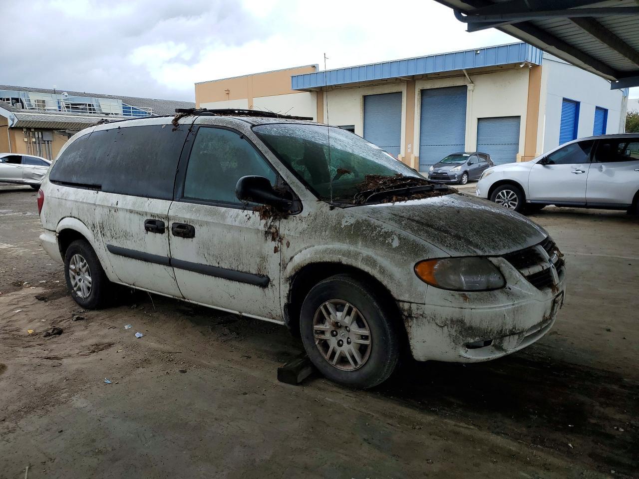 2005 DODGE GRAND CARAVAN