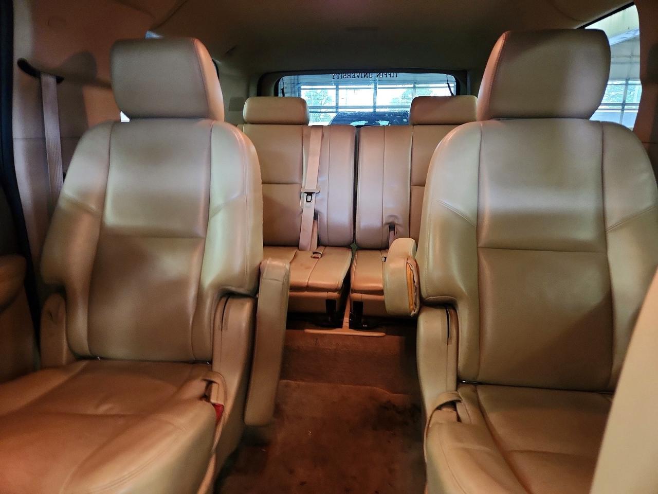 2012 CHEVROLET Suburban
