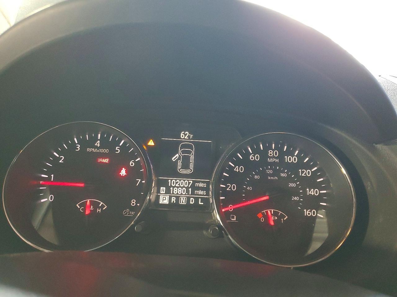 2014 NISSAN ROGUE