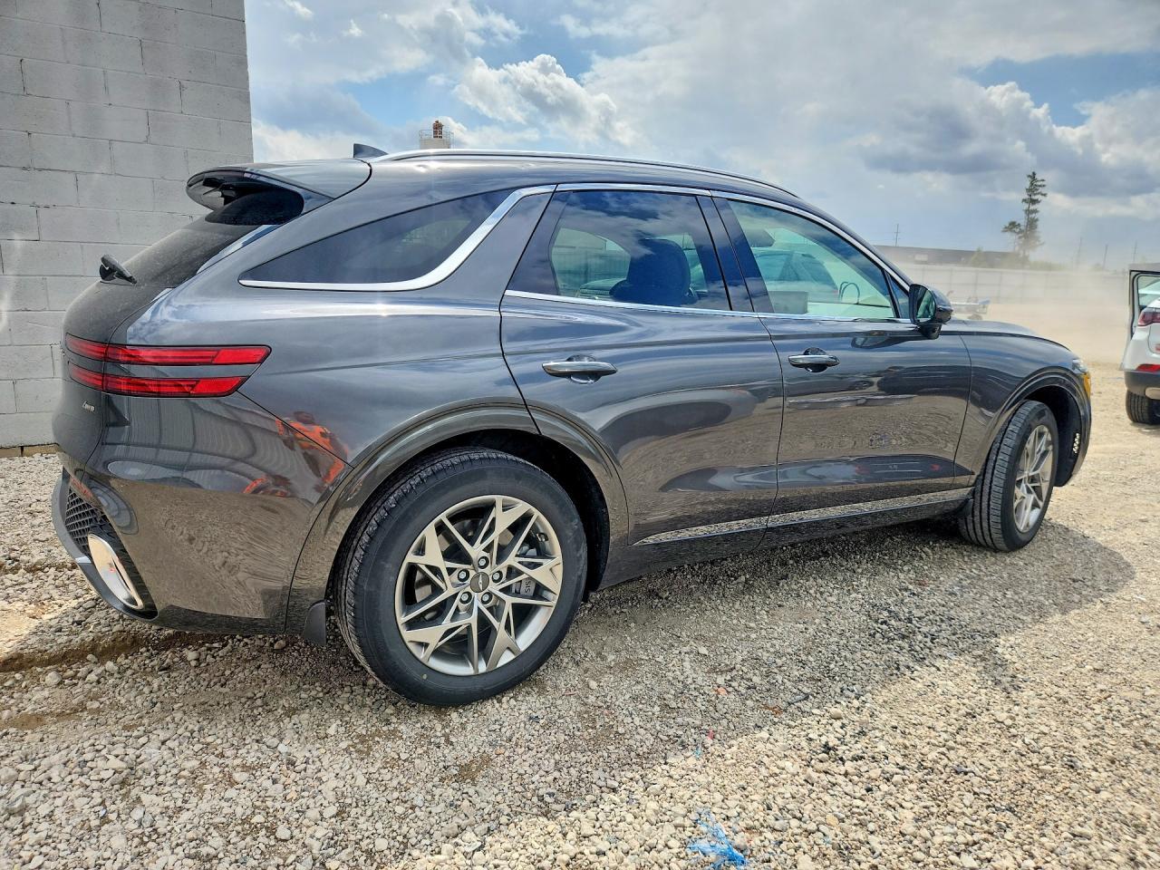 2024 GENESIS GV70