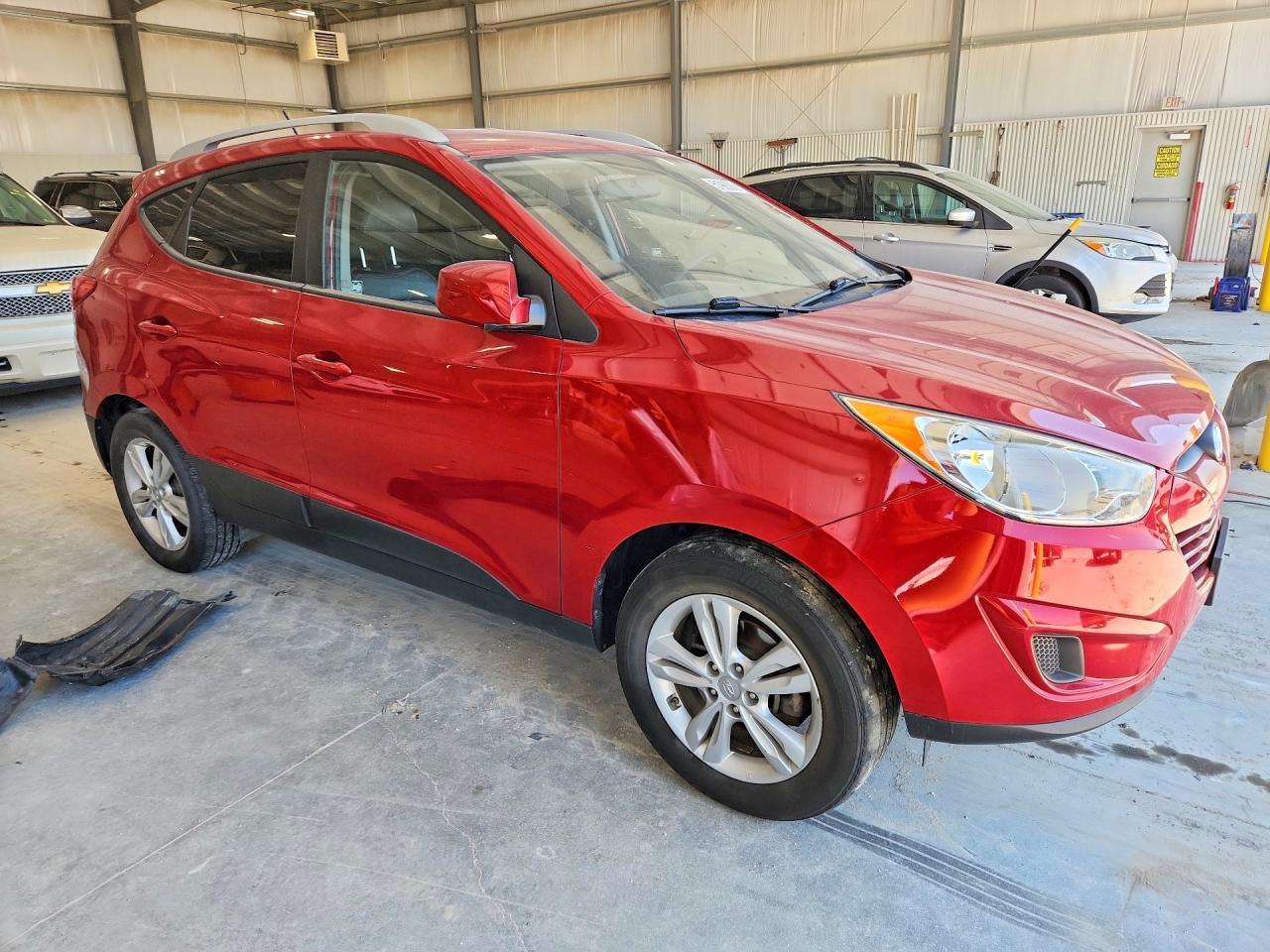 2011 HYUNDAI TUCSON