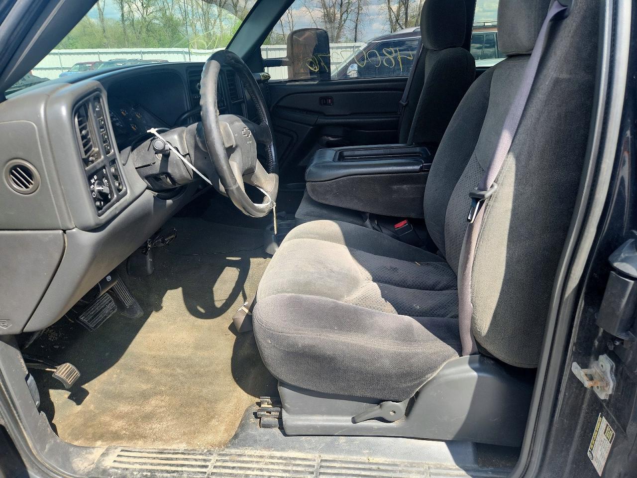 2004 CHEVROLET Silverado 2500