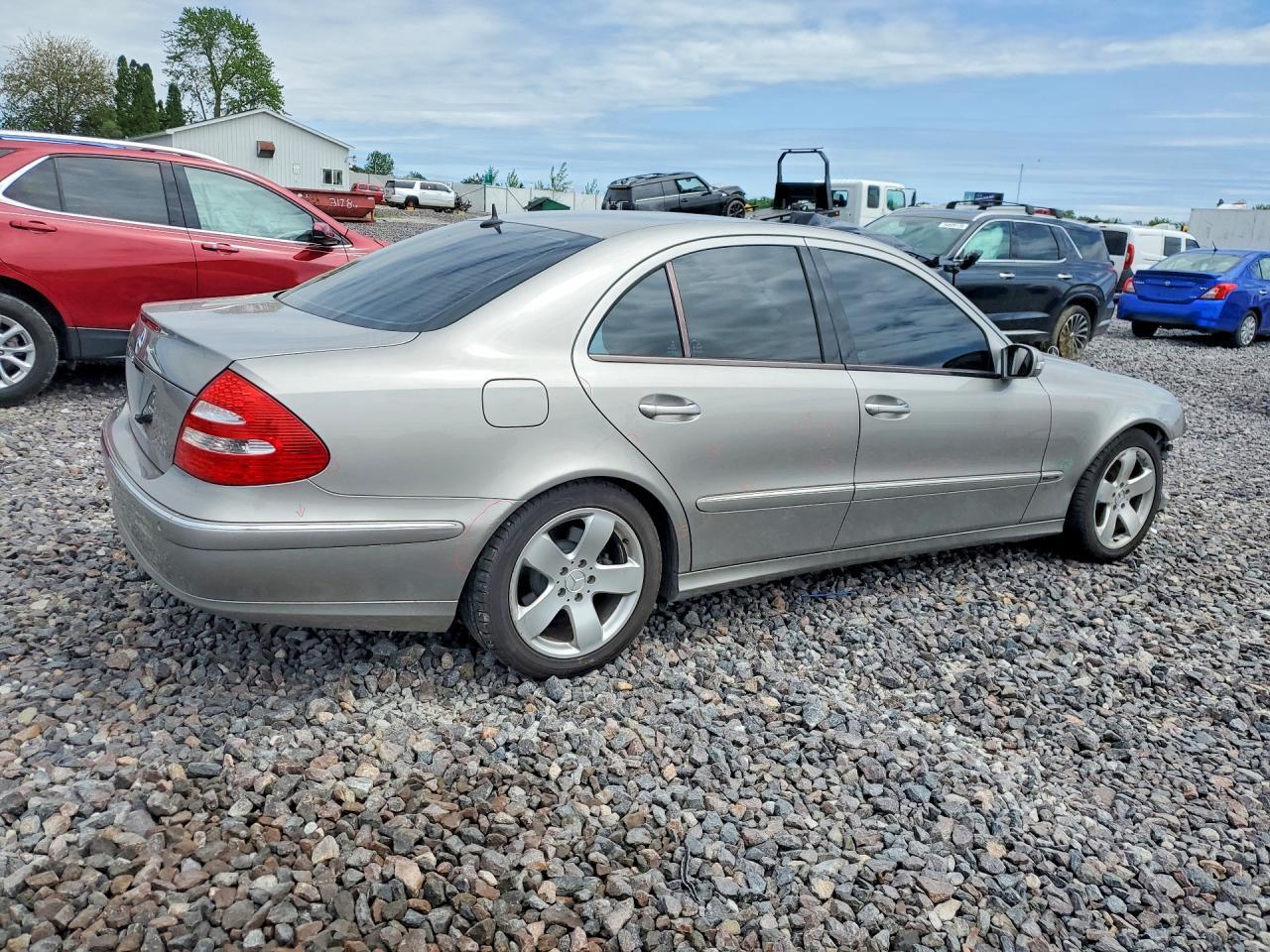 2003 MERCEDES-BENZ E-Class