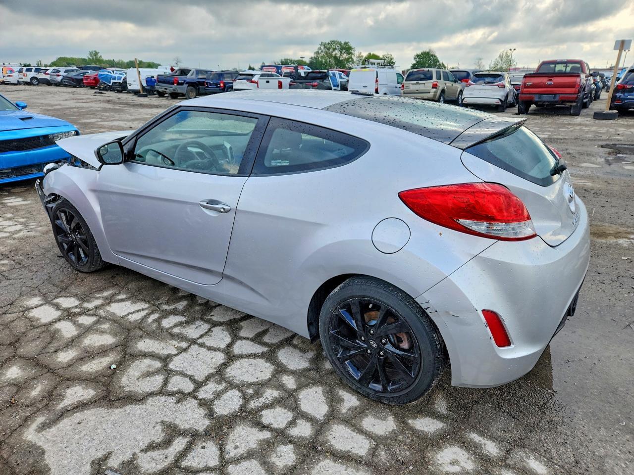 2016 HYUNDAI VELOSTER