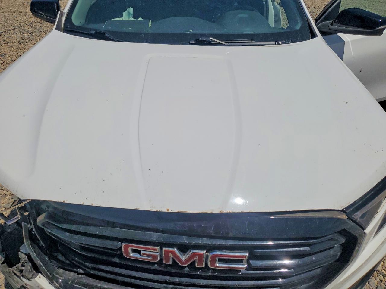 2023 GMC Terrain