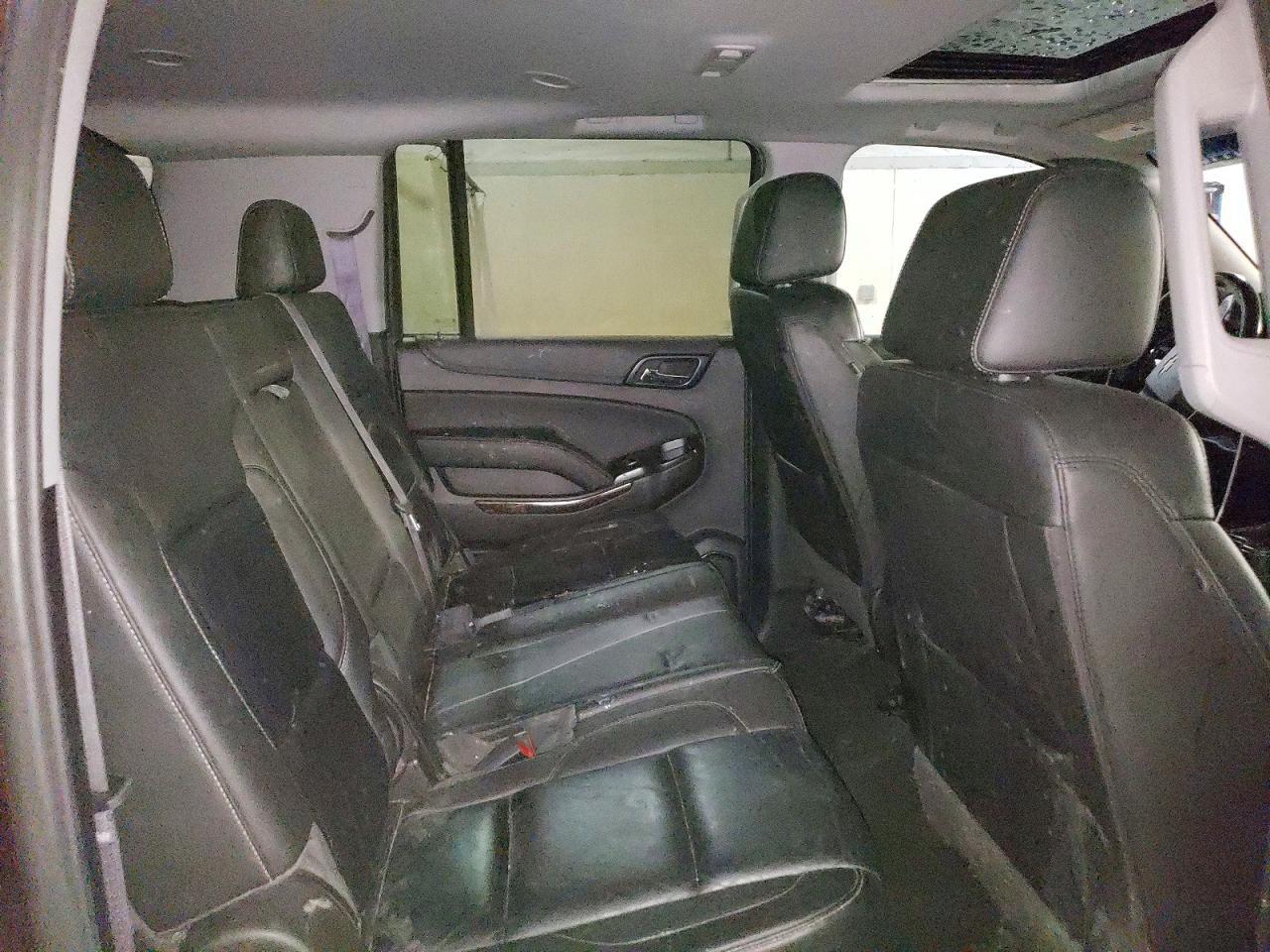 2017 CHEVROLET Suburban