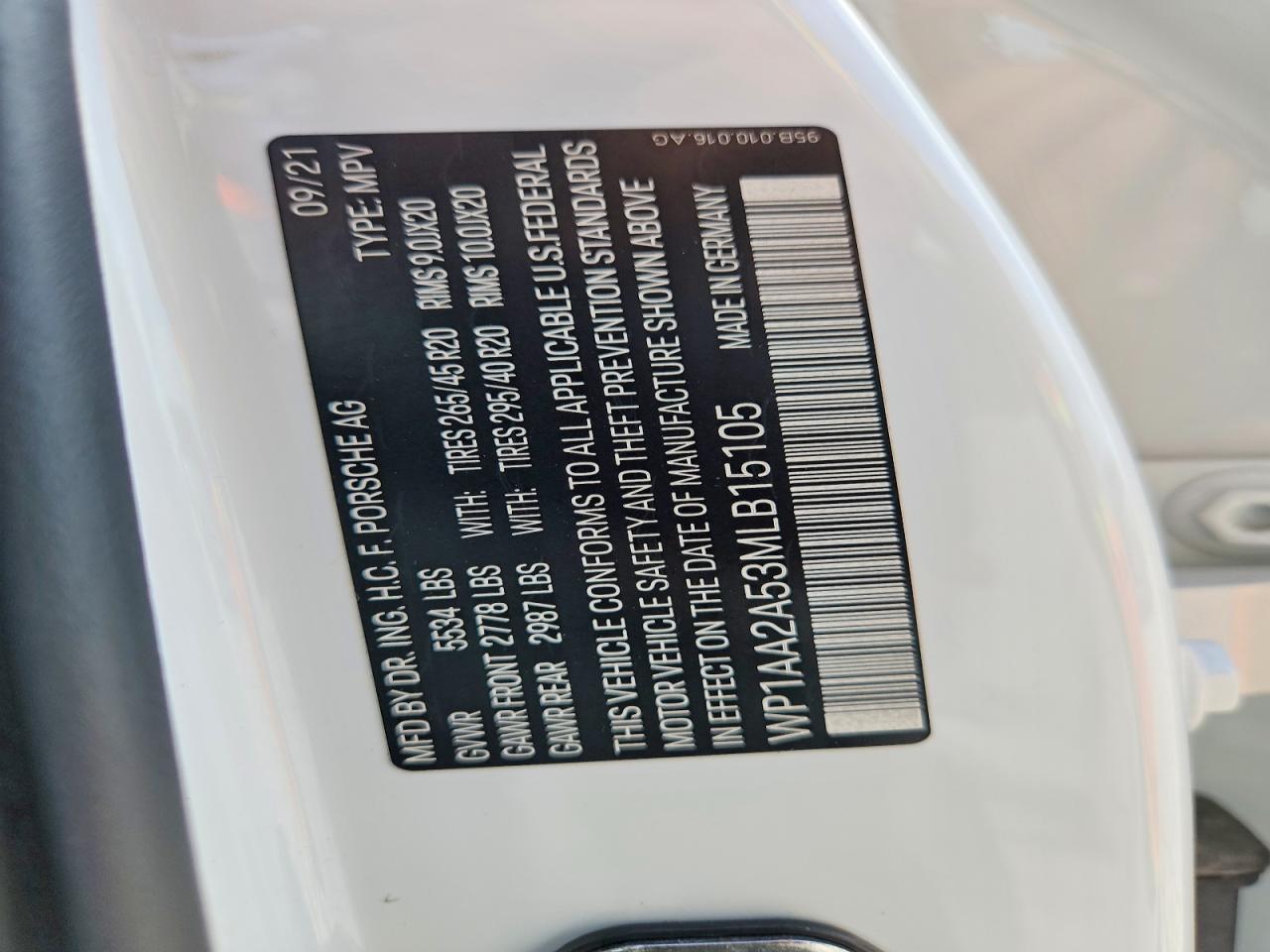 2021 PORSCHE Macan