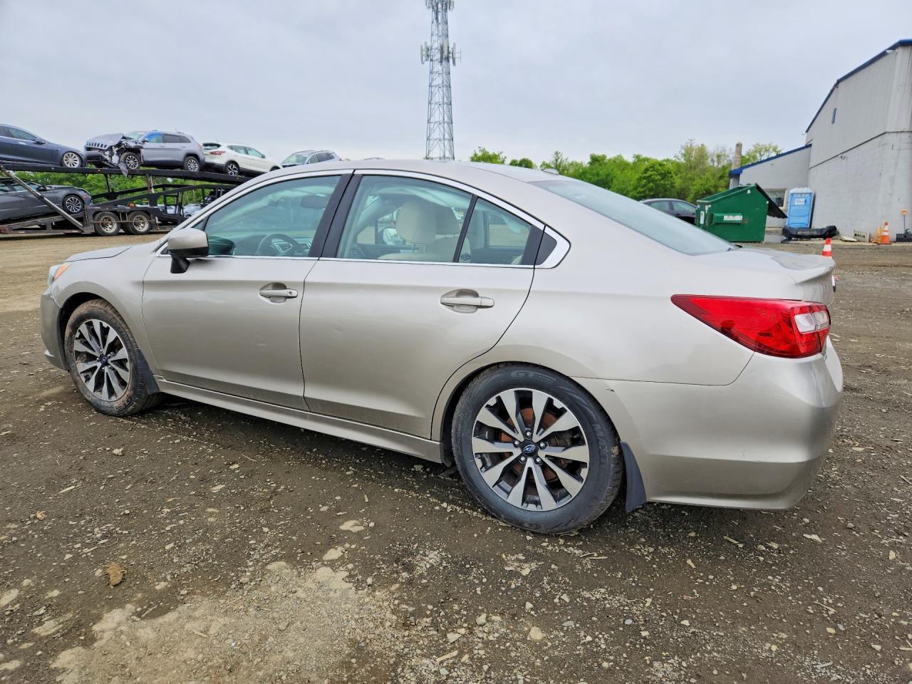 2015 SUBARU Legacy