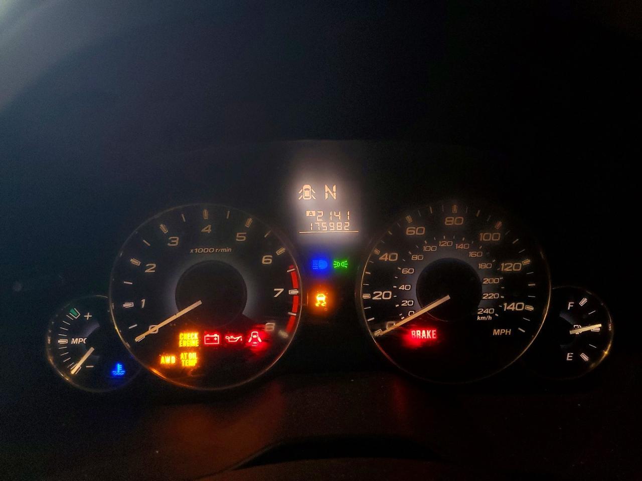 2011 SUBARU Legacy