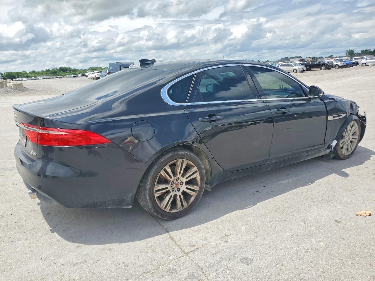 2018 JAGUAR XF