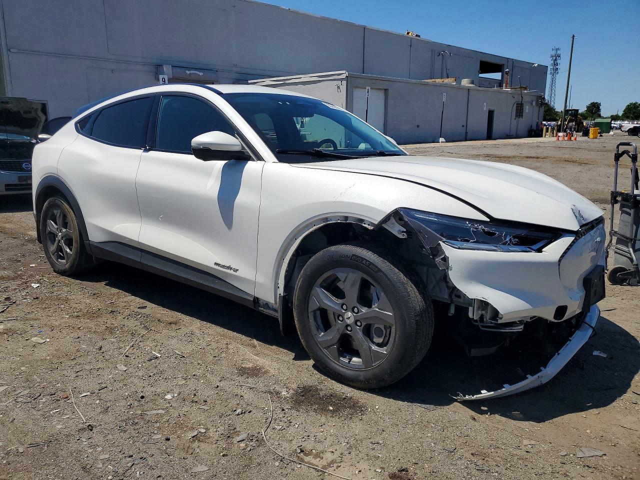 2021 FORD Mustang Mach-E