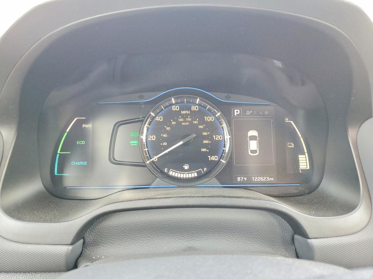 2017 HYUNDAI Ioniq