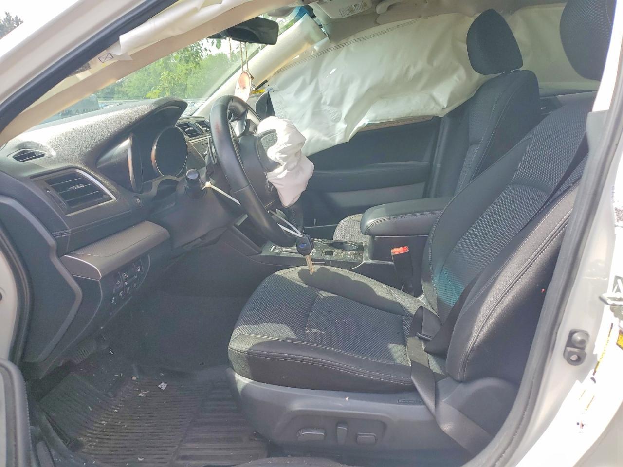 2018 SUBARU Outback