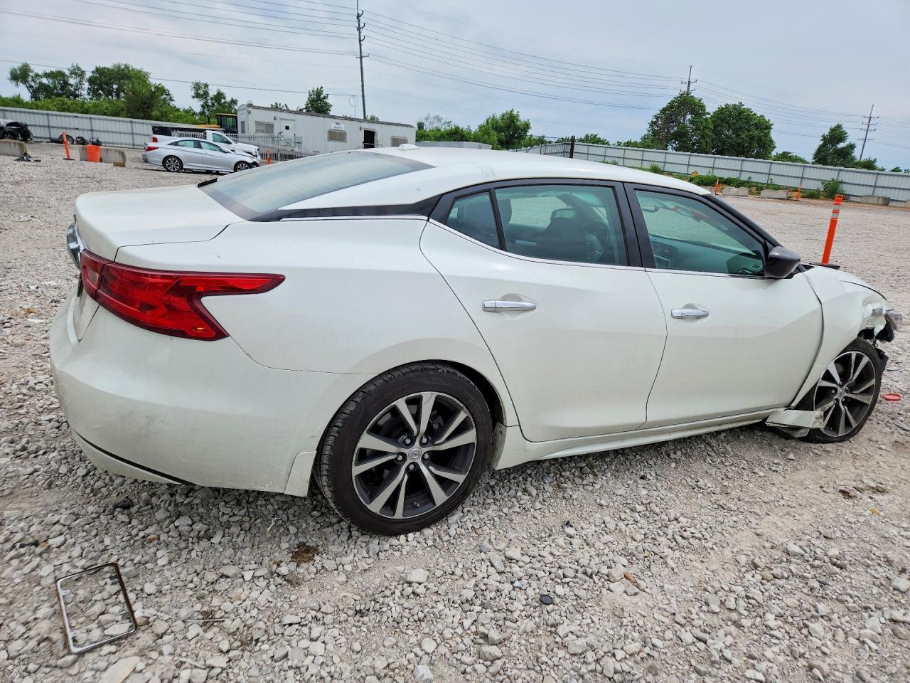 2018 NISSAN Maxima