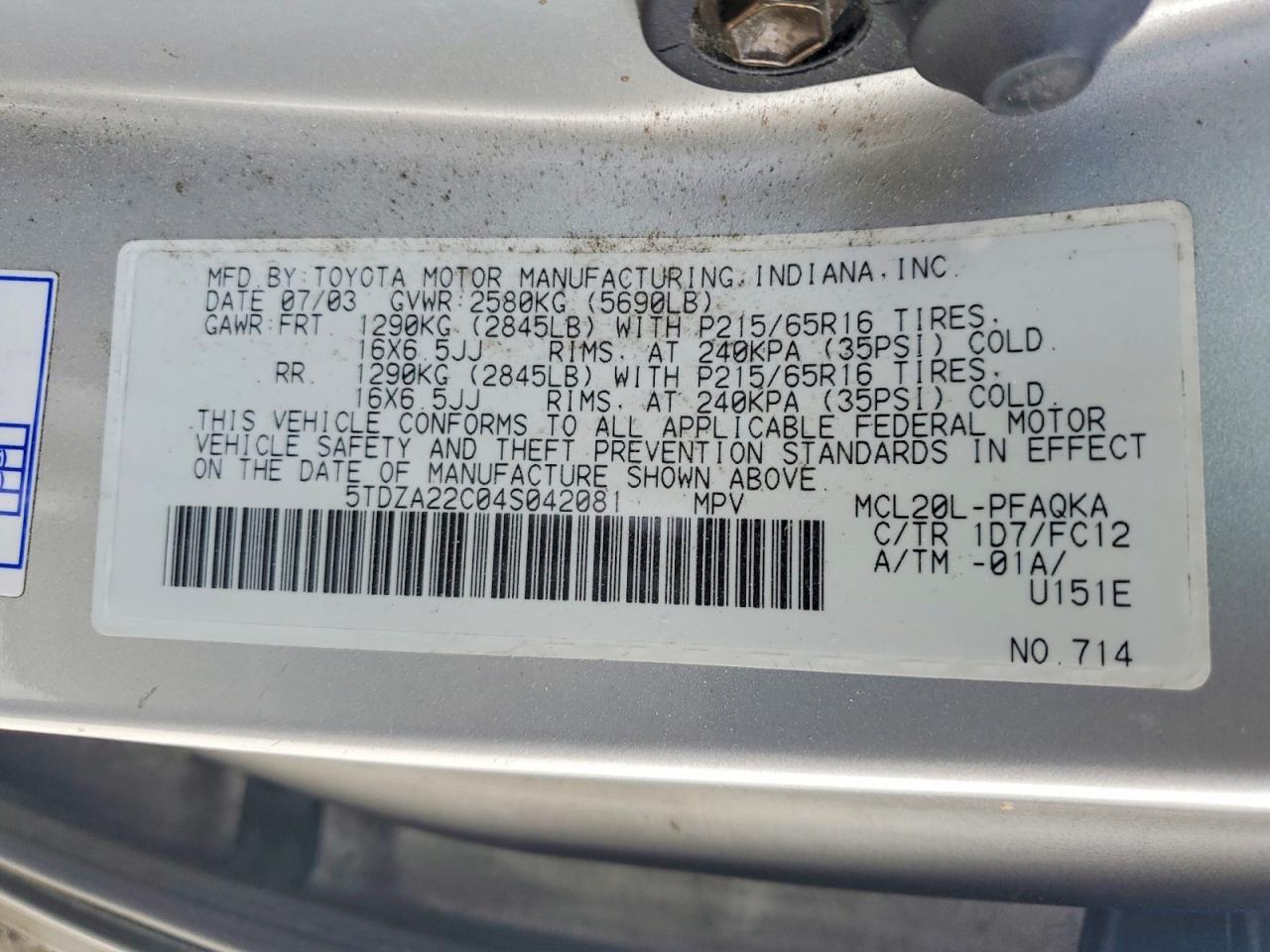 2004 TOYOTA SIENNA
