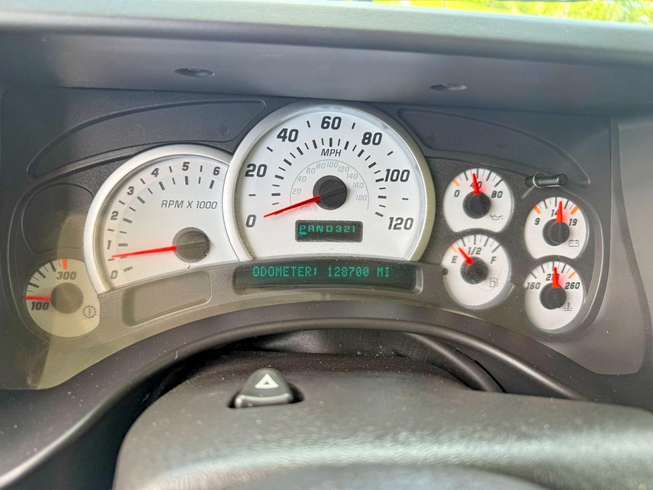 2003 HUMMER H2