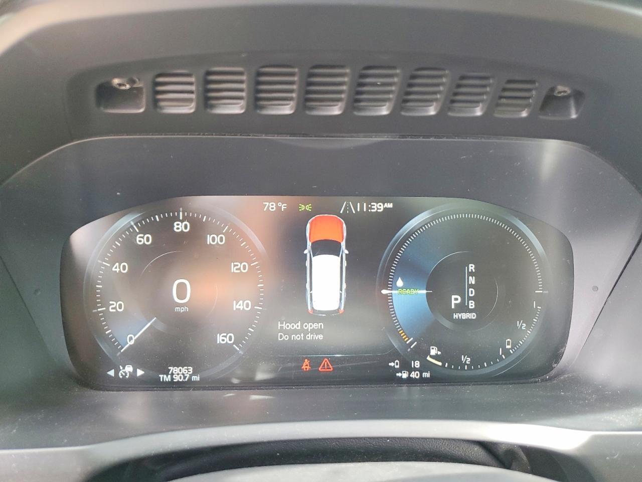 2016 VOLVO XC90