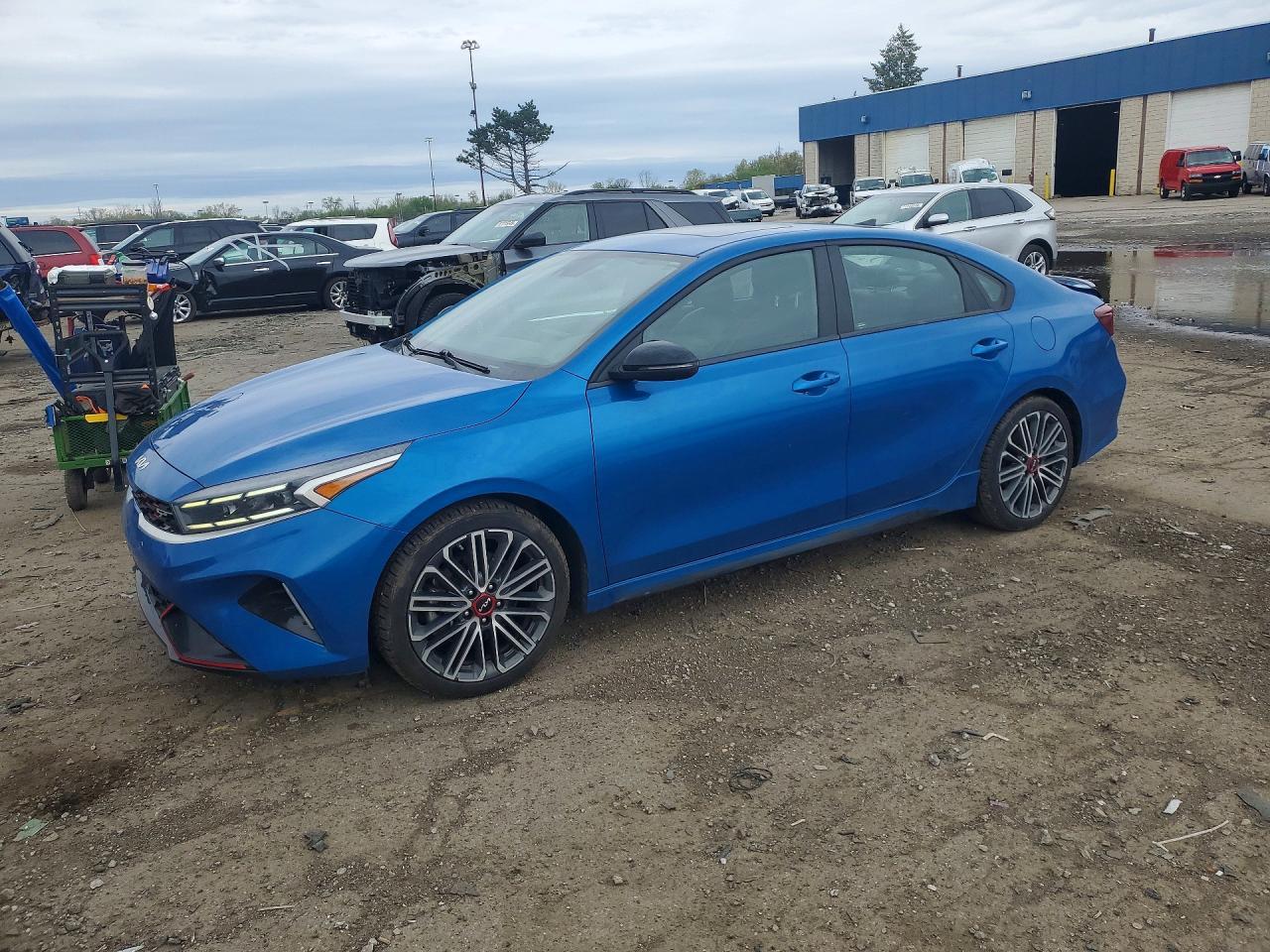 2023 KIA FORTE
