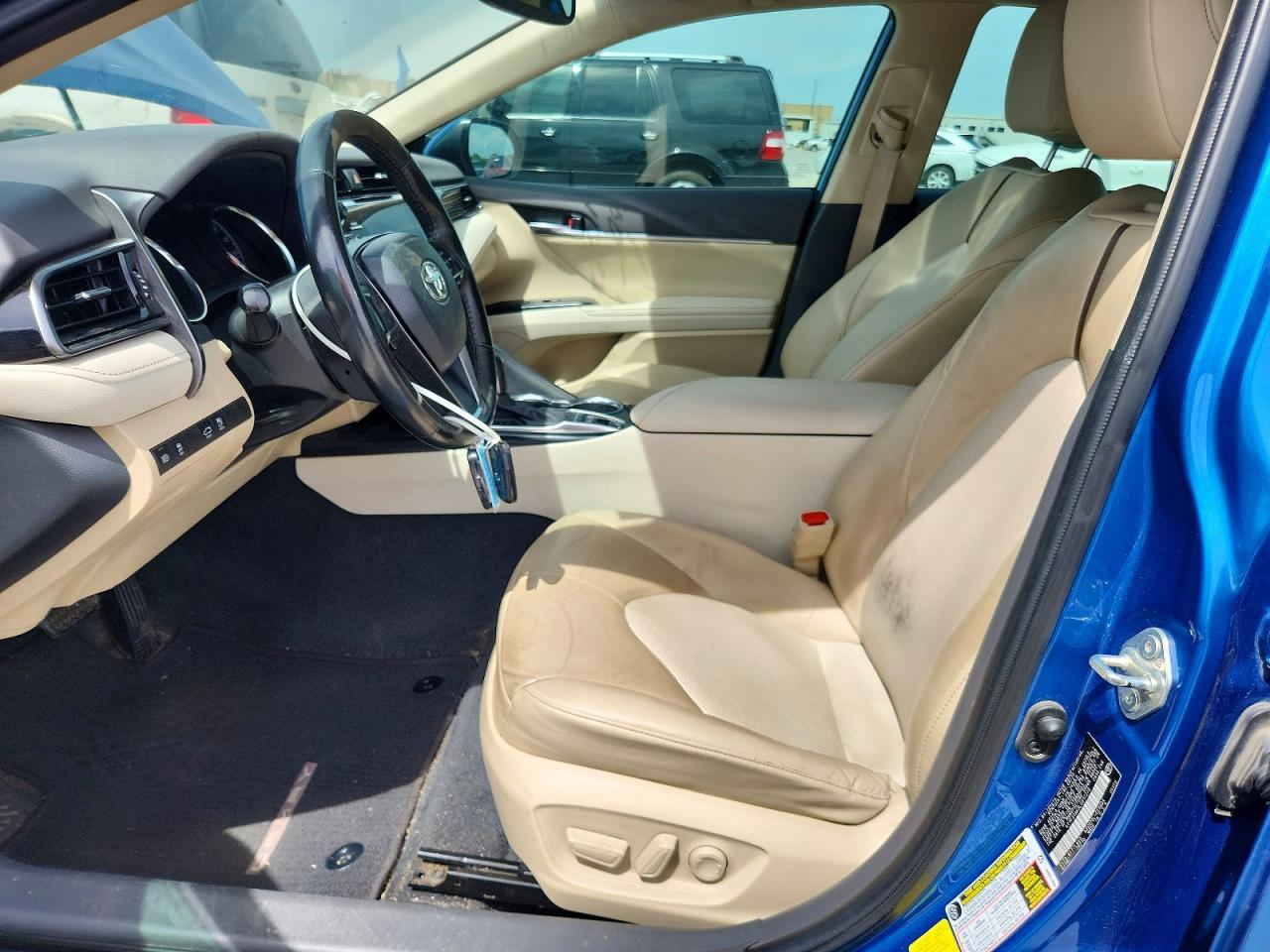 2020 TOYOTA CAMRY