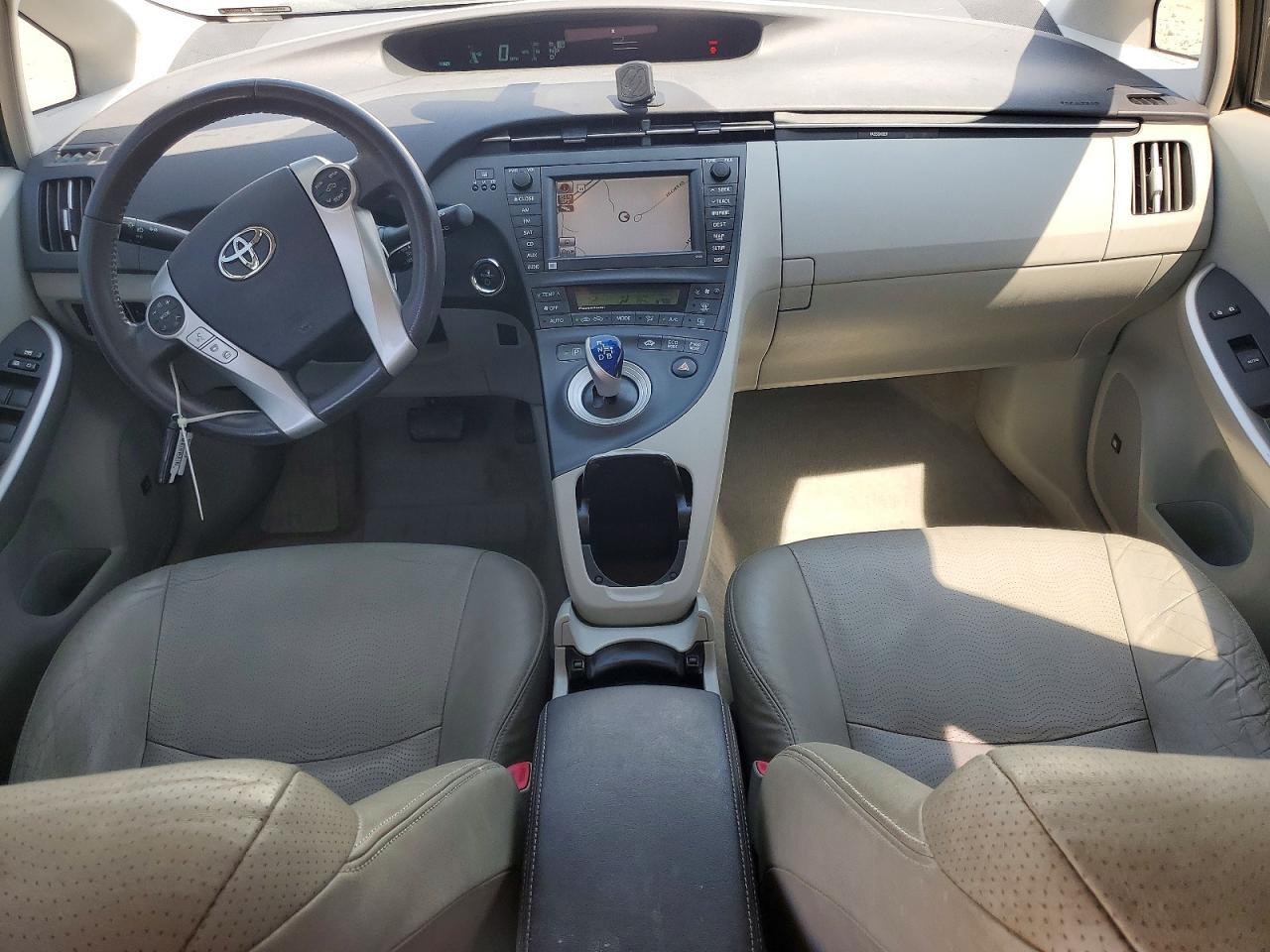 2010 TOYOTA PRIUS