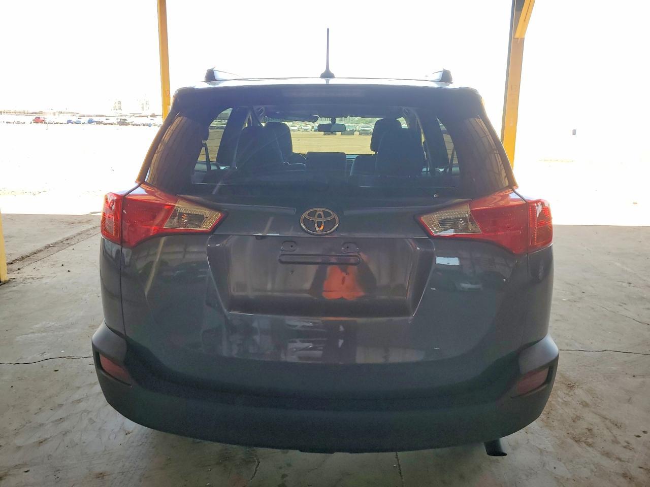 2015 TOYOTA RAV4