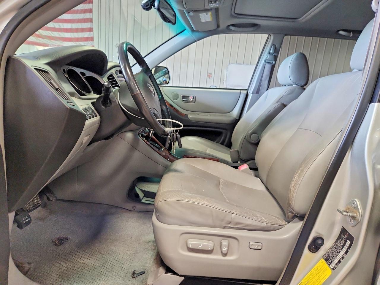 2006 TOYOTA HIGHLANDER