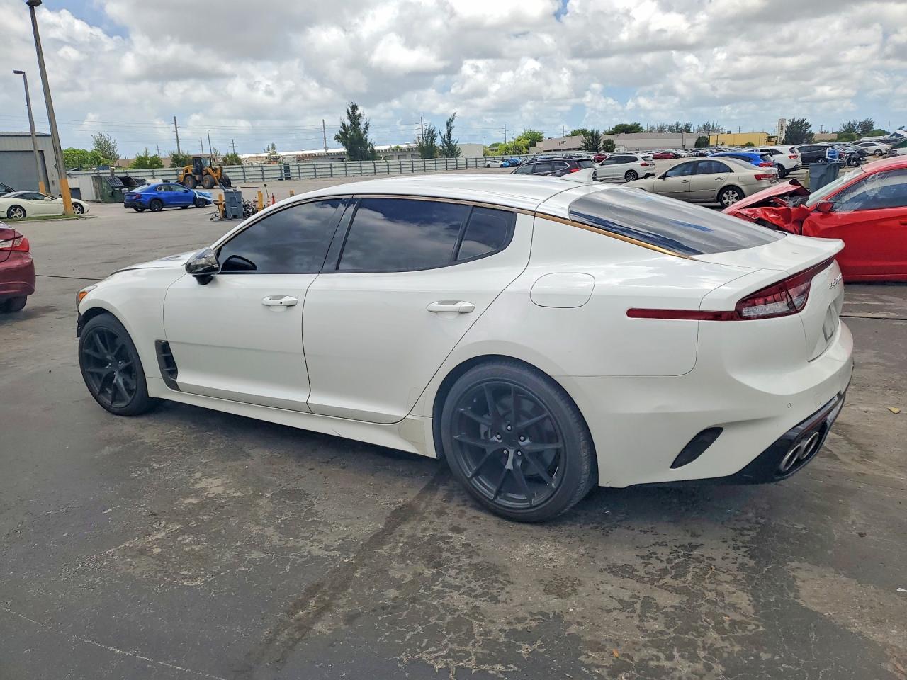 2022 KIA Stinger
