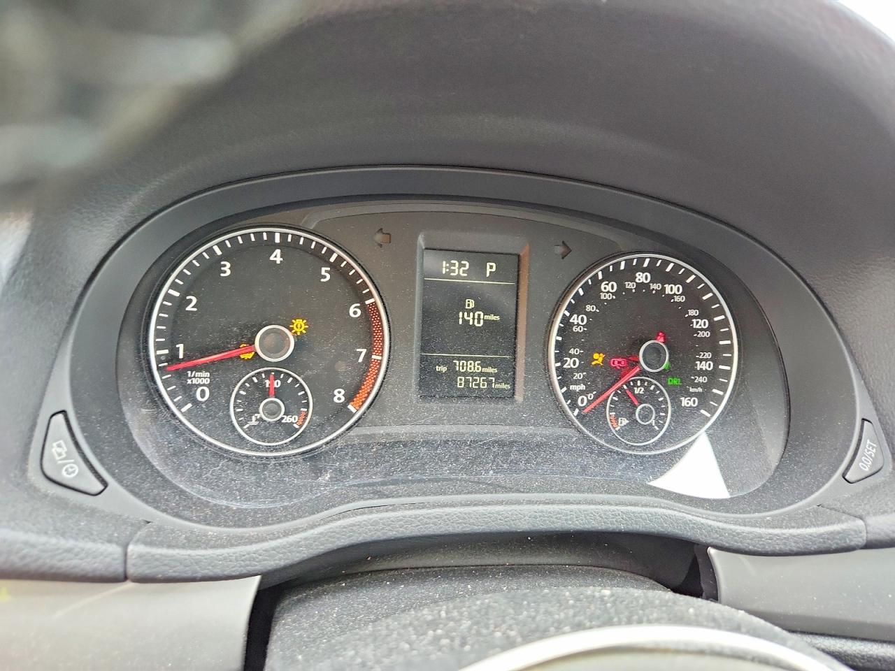 2015 VOLKSWAGEN Passat