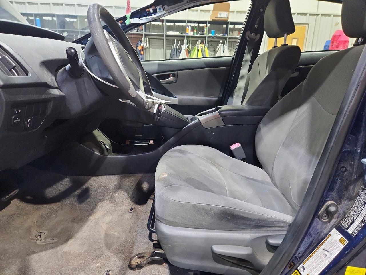 2012 TOYOTA PRIUS