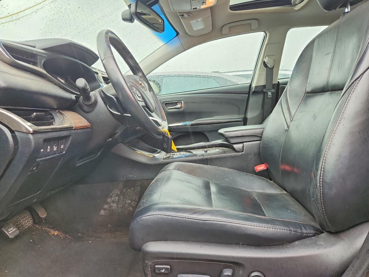 2014 TOYOTA Avalon