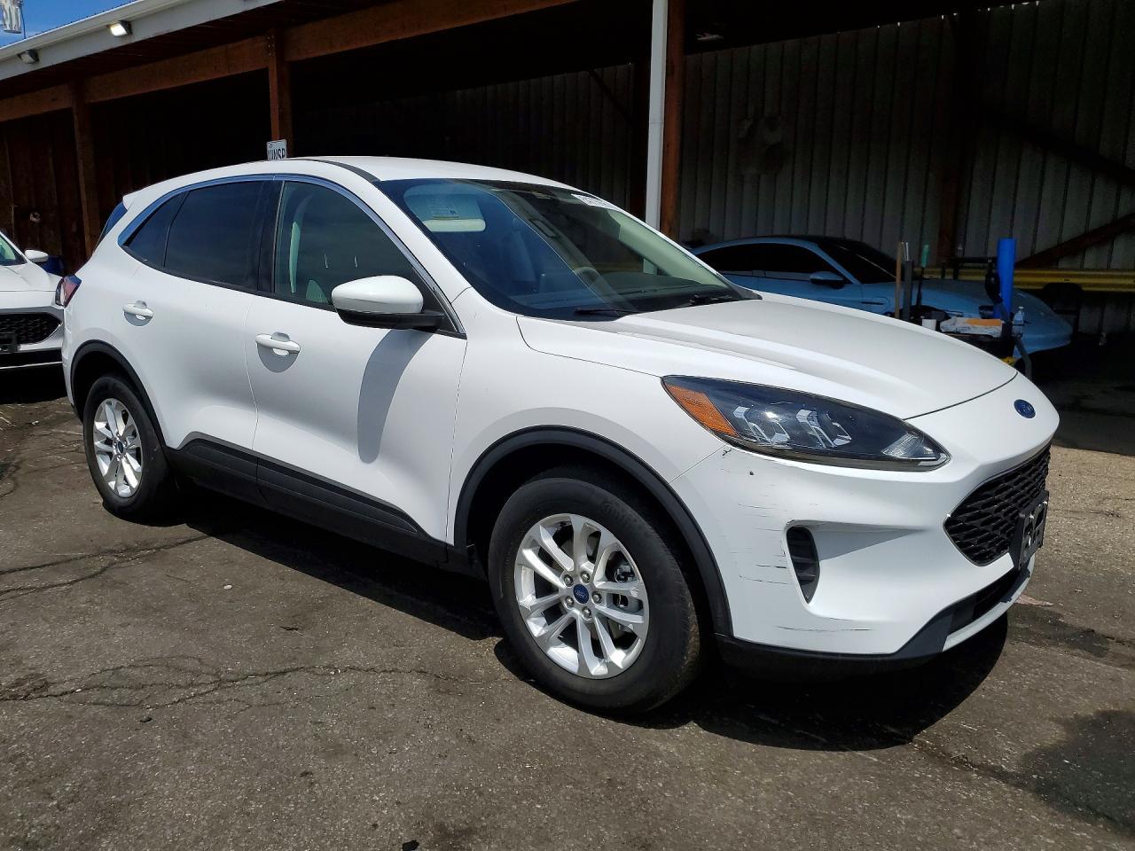 2021 FORD ESCAPE
