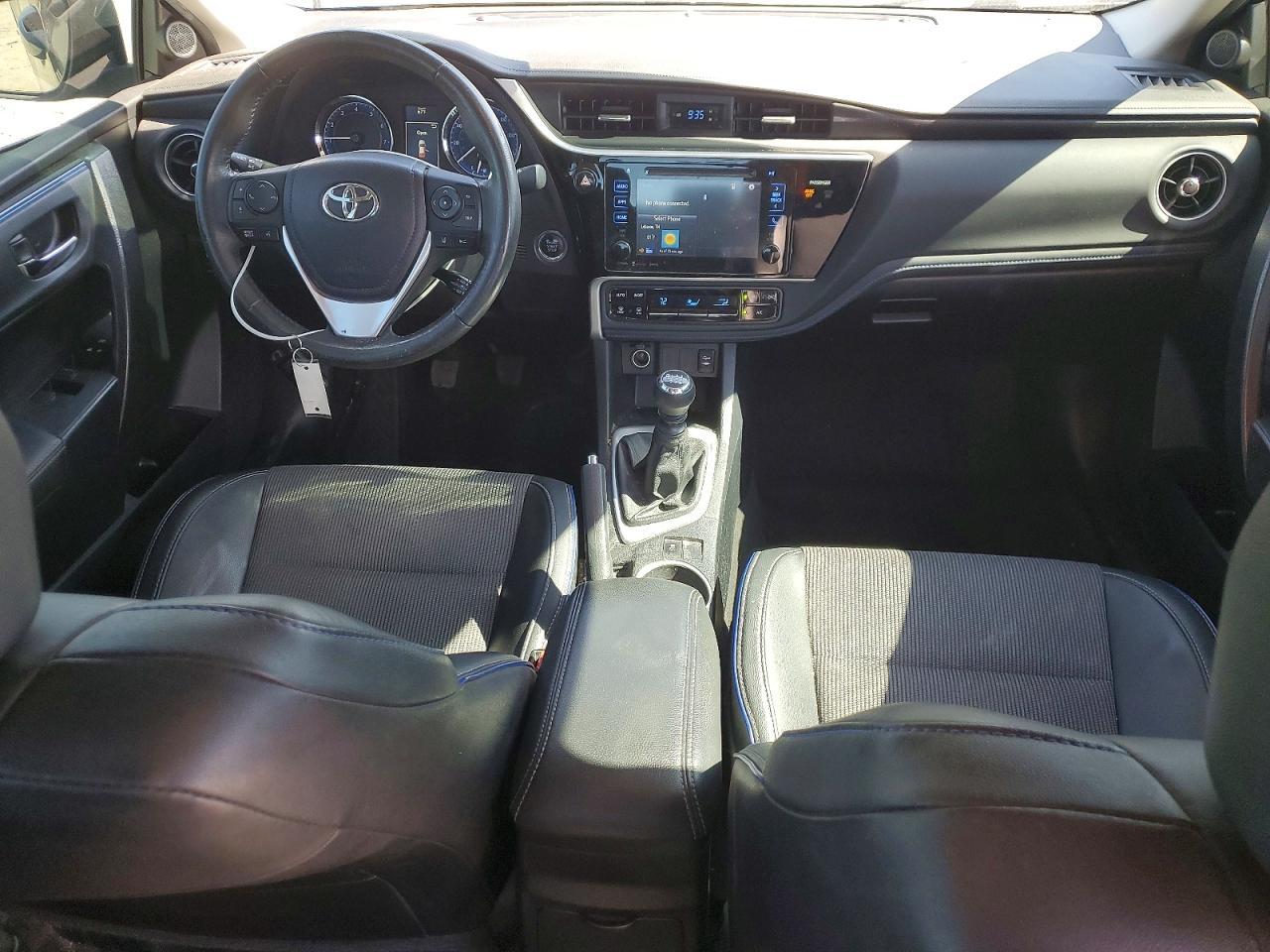 2017 TOYOTA COROLLA