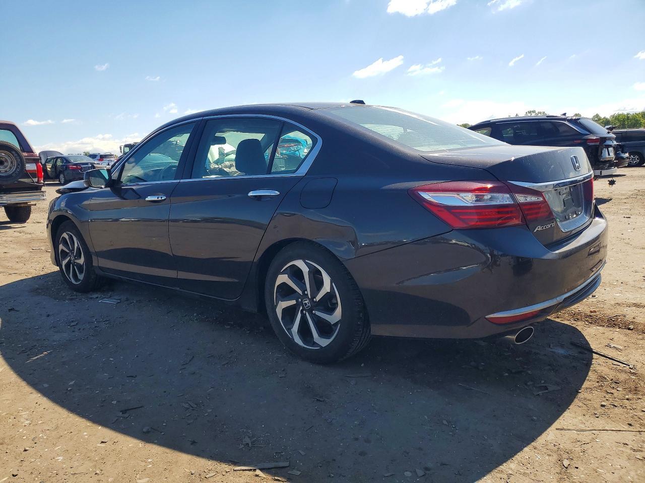 2017 HONDA ACCORD
