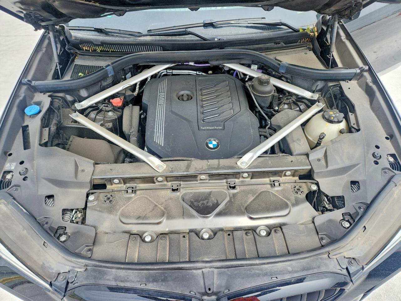 2023 BMW X6