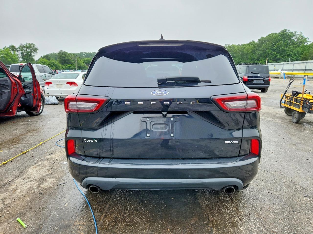 2023 FORD ESCAPE