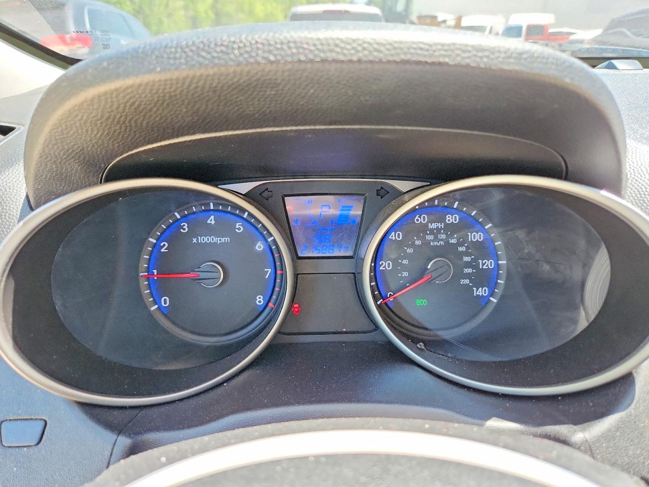 2015 HYUNDAI TUCSON