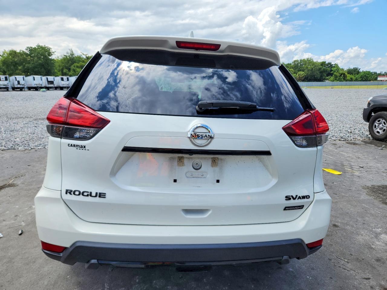 2018 NISSAN ROGUE