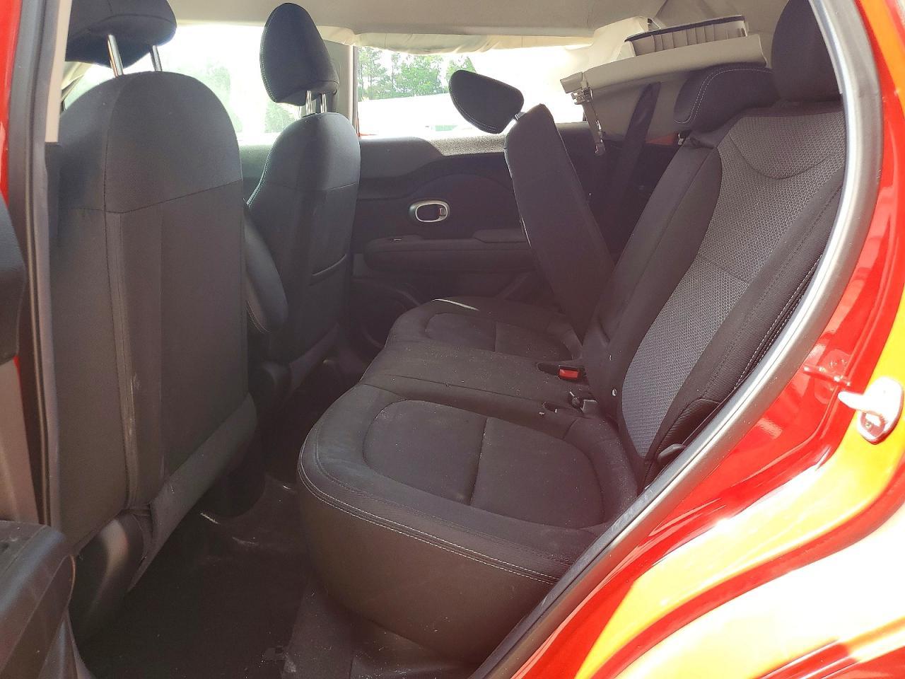 2017 KIA SOUL