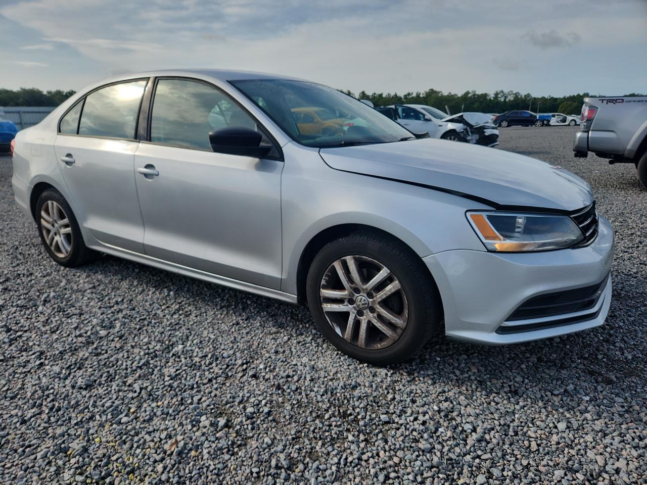 2015 VOLKSWAGEN JETTA